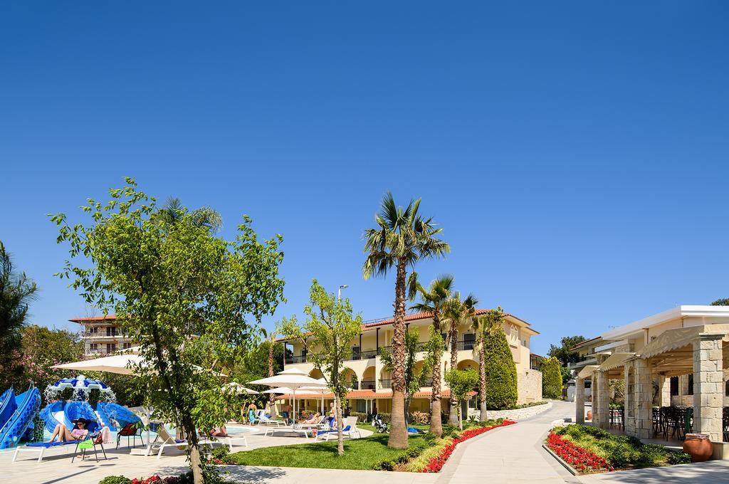 Portes Beach Hotel Nea Poteidaia Exterior foto